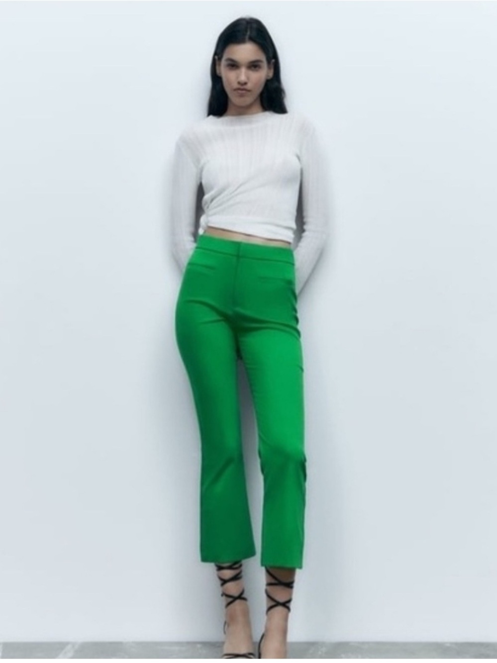 NWT Zara Bright Kelly Green Cropped Slight Kick Flare Pants